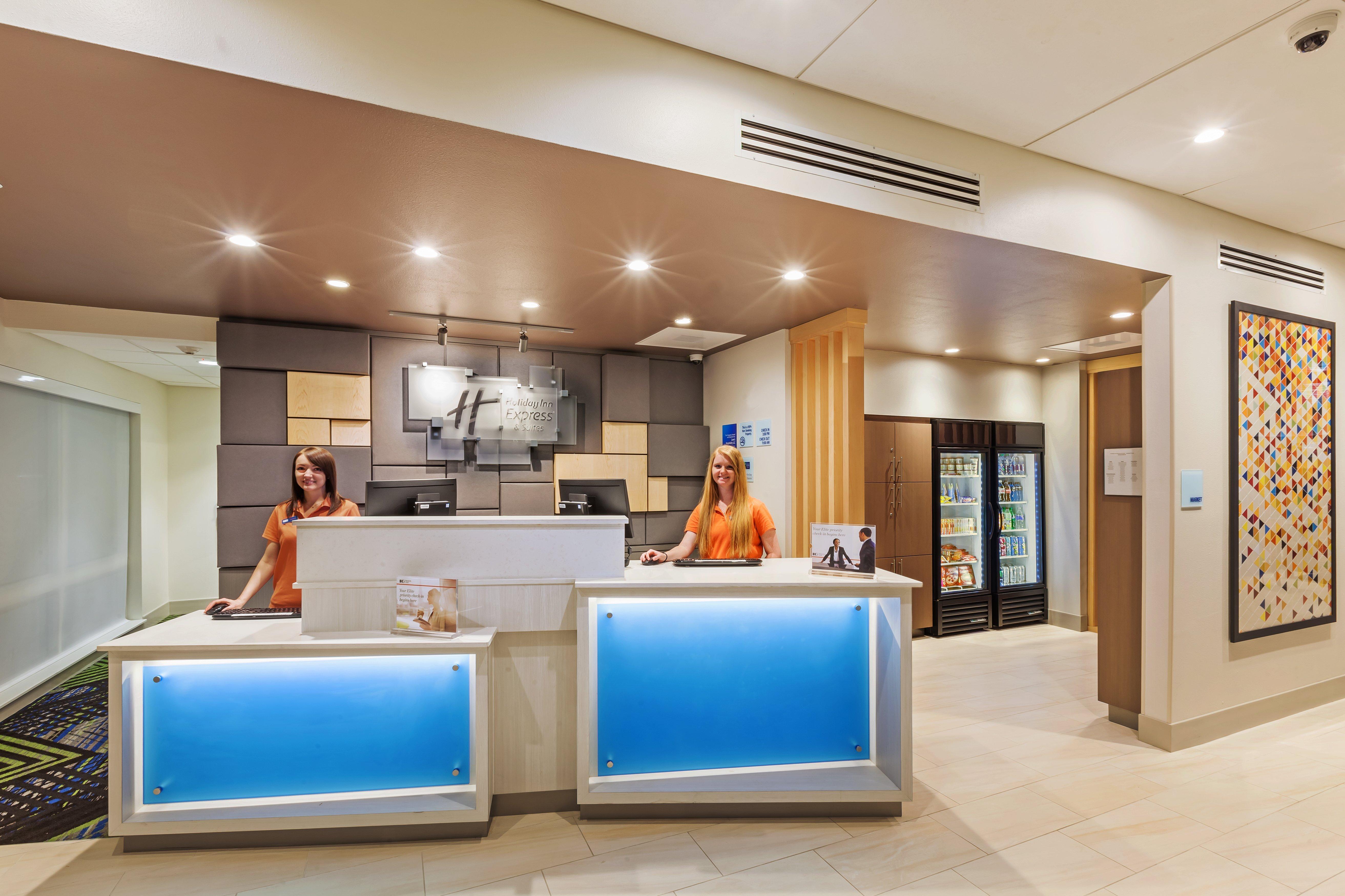 Holiday Inn Express And Suites Chanute By Ihg Экстерьер фото